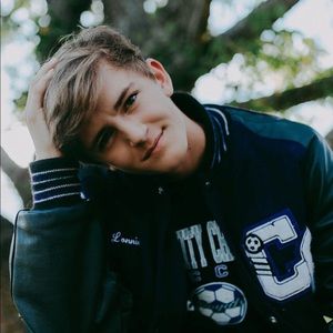 Meet your Posher, Lonnie